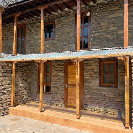 Harrobarro Farm Villa Lamjung District Bagian luar foto